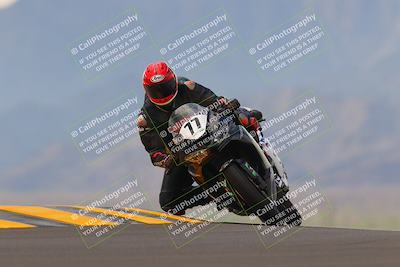 media/Sep-11-2022-SoCal Trackdays (Sun) [[81b7e951af]]/Turn 9 (930am)/